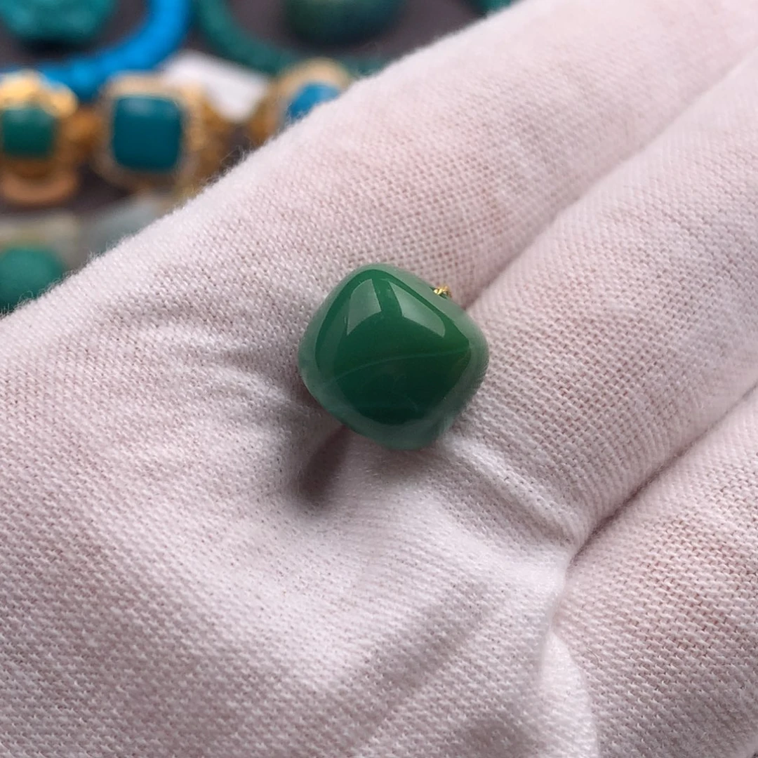 绿松石未镶嵌绿松石