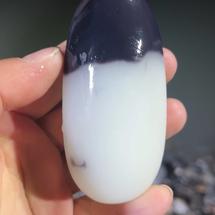 和田玉（糖玉）未镶嵌珠宝奇石