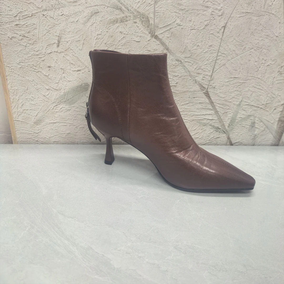 短靴女女靴子（羊皮）53064-5011（孤品）d区37/34码