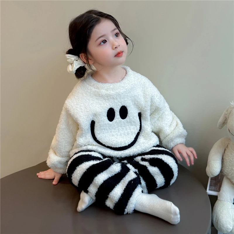 女童睡衣秋冬季法兰绒2025新款女孩法兰绒条纹套装冬款儿童家居服