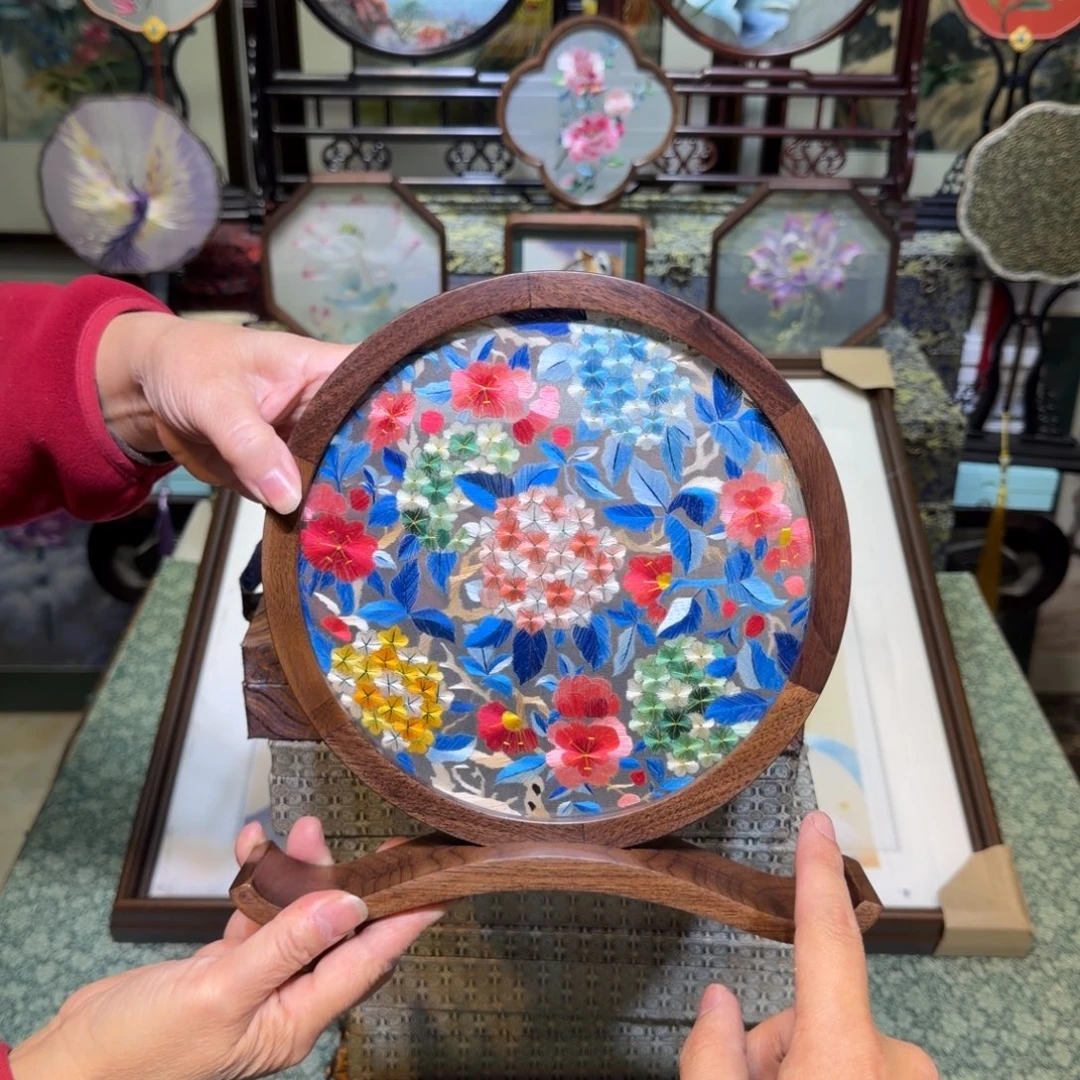 刺绣手工苏绣工艺制作技艺精湛