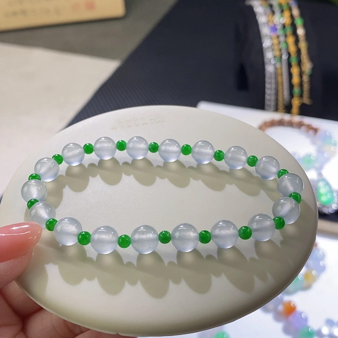 翡翠挂件未镶嵌亏清买断