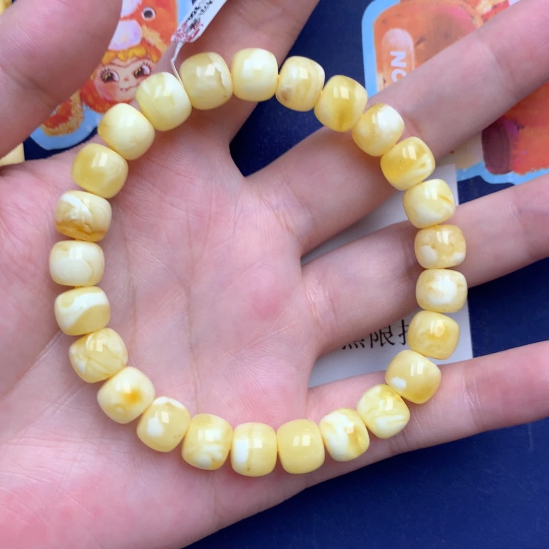 蜜蜡未镶嵌珠宝奇石218