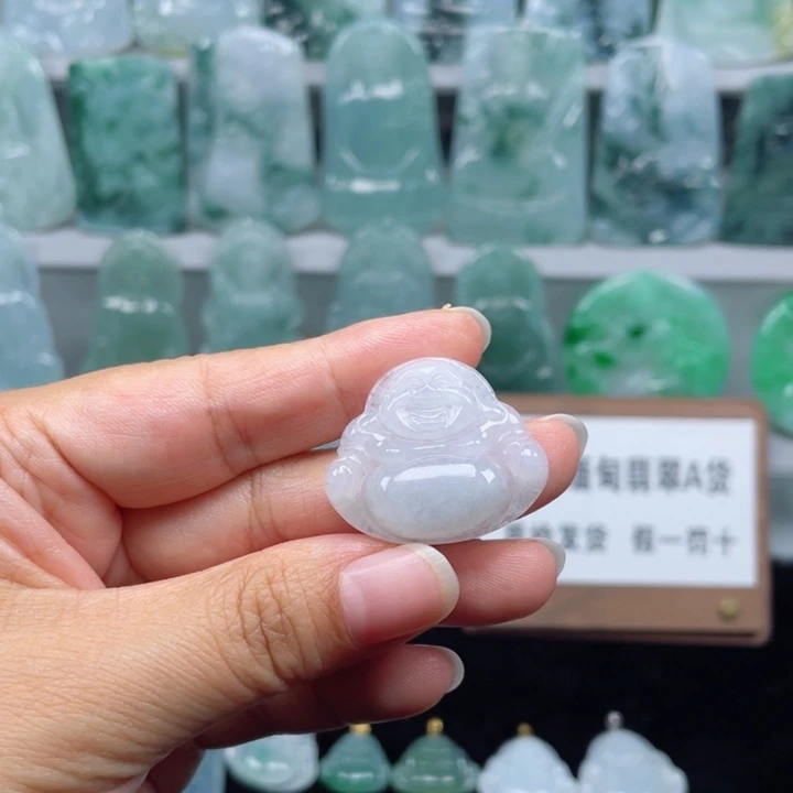 颈饰未镶嵌翡翠佛公