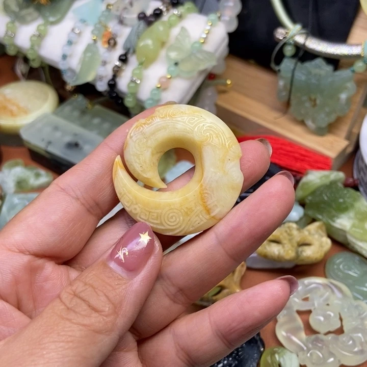 蛇纹石玉合金颈饰