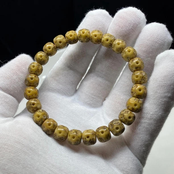 【一物一拍·无相】9x8原生态鸡油黄·手工·无相