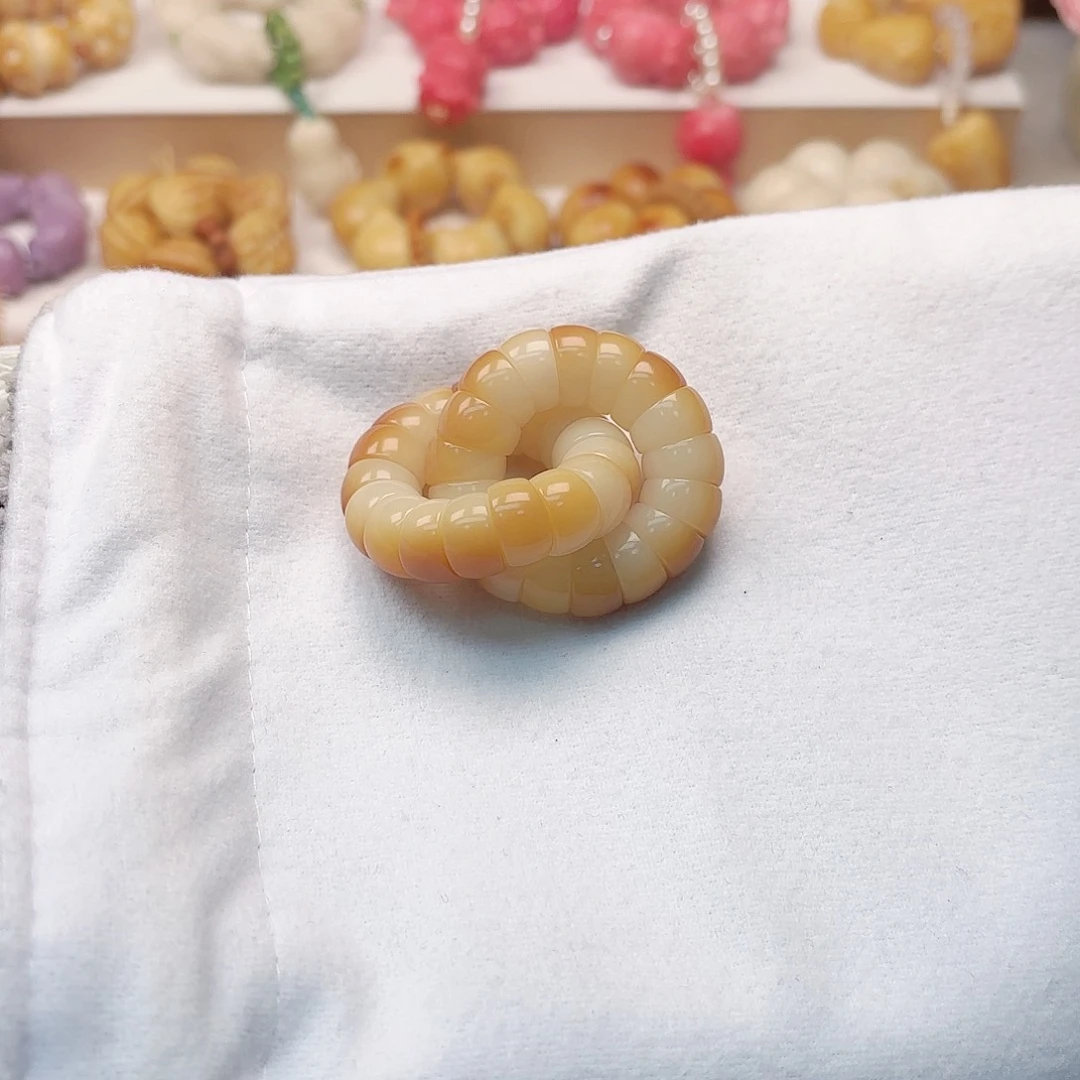 菩提根/象牙果吊坠A12mm小肠同心结一个