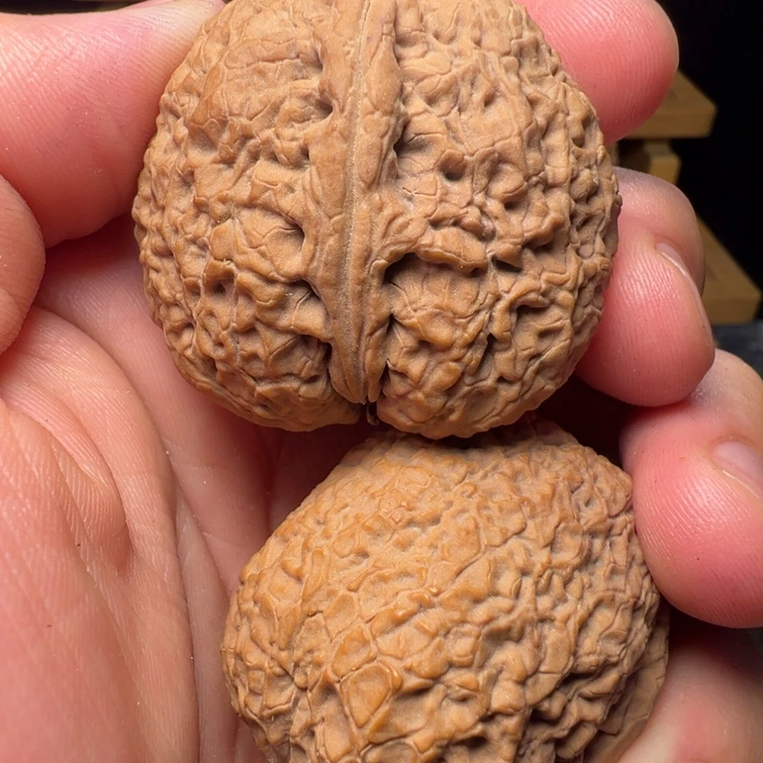 文玩核桃吊坠蚂蚁纹将军膀41mm