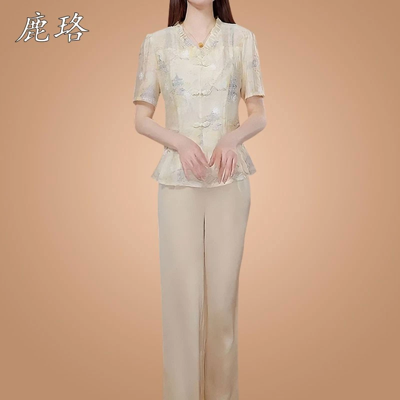 新中式套装女2025夏季新款时尚洋气减龄显瘦短袖上衣休闲裤两件套