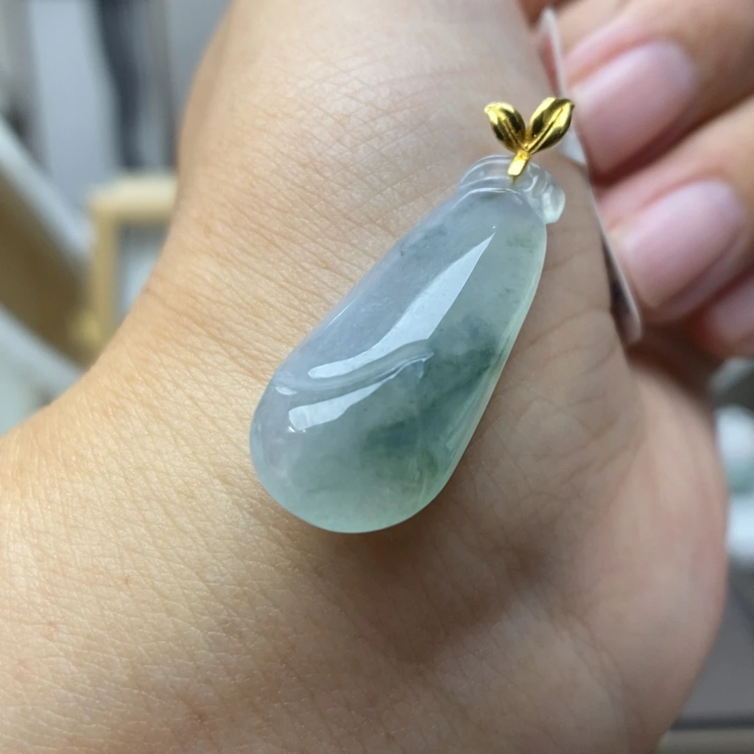 【闪购商品】颈饰18K金镶嵌翡翠6