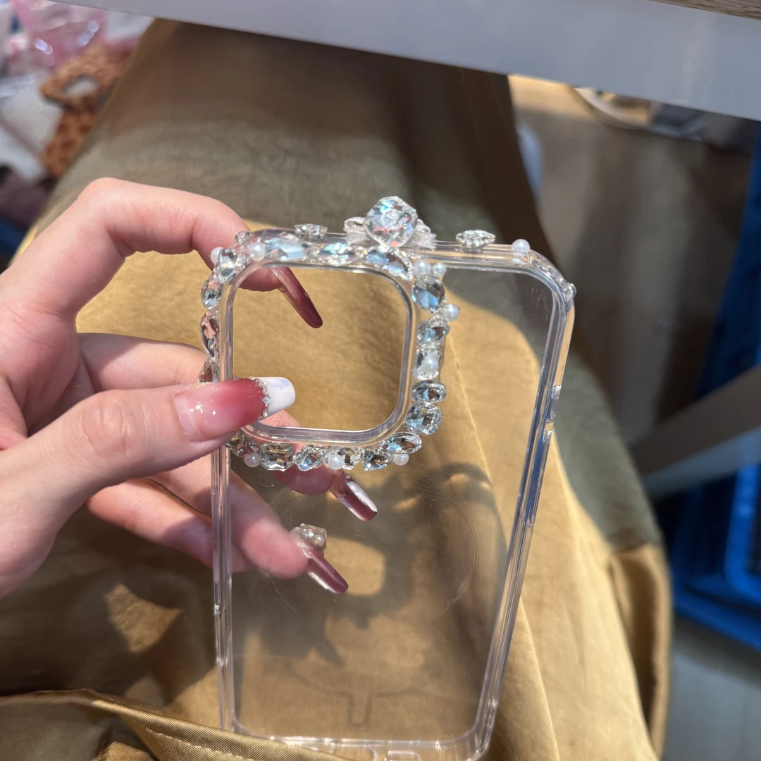 高级感蝴蝶结镜头堆钻适用于iPhone15水钻16pro防摔17promax壳