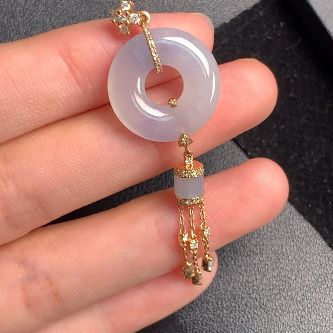 18K金镶嵌挂件翡翠尺寸：17.5/3.6