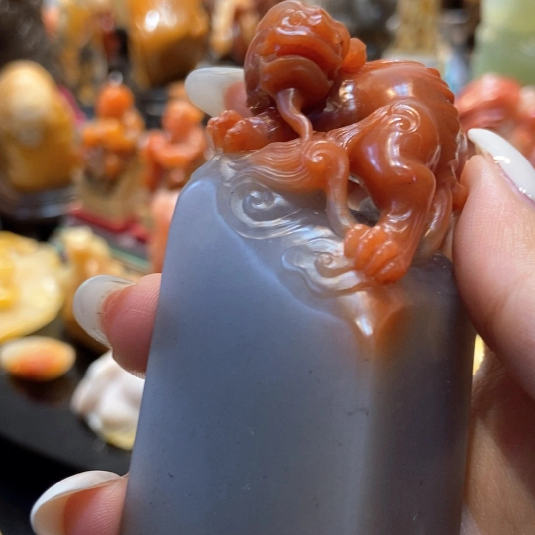 寿山石印石大**愚