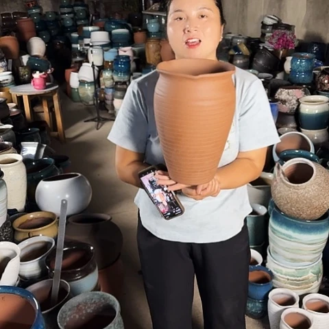 20口31高瑕疵底部鼓包