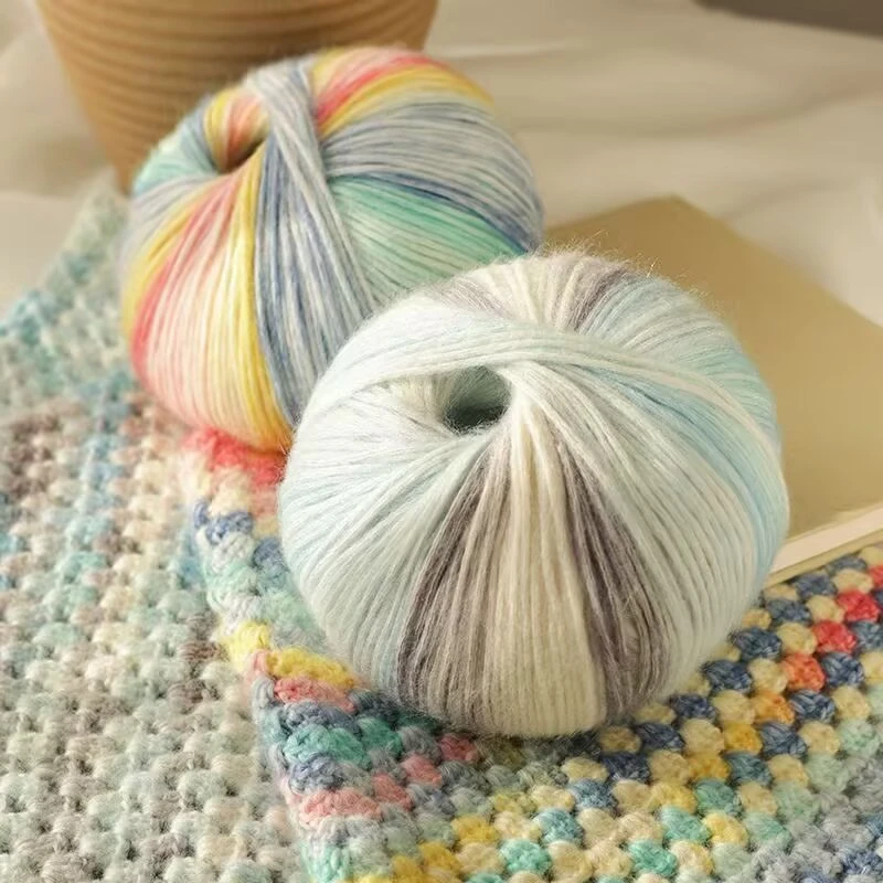 渐变毛线柔软喷毛棉线适合手工编织毯子手编冰丝围巾帽子等毛线