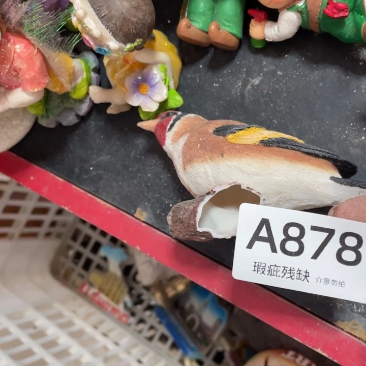 摆件花****猴孤品老货微瑕瓷