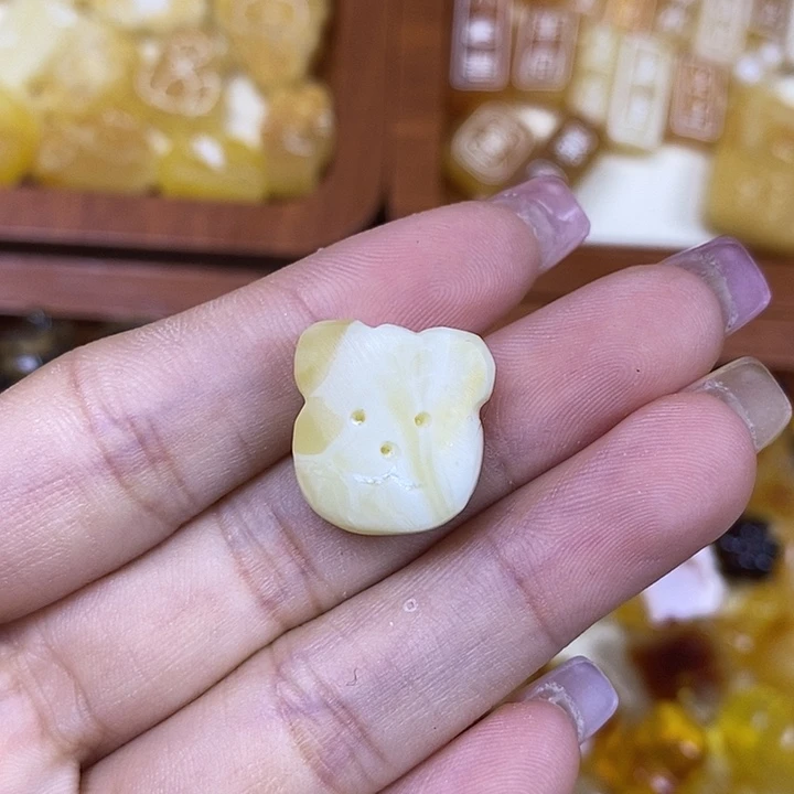 吊坠橄榄核小熊头79