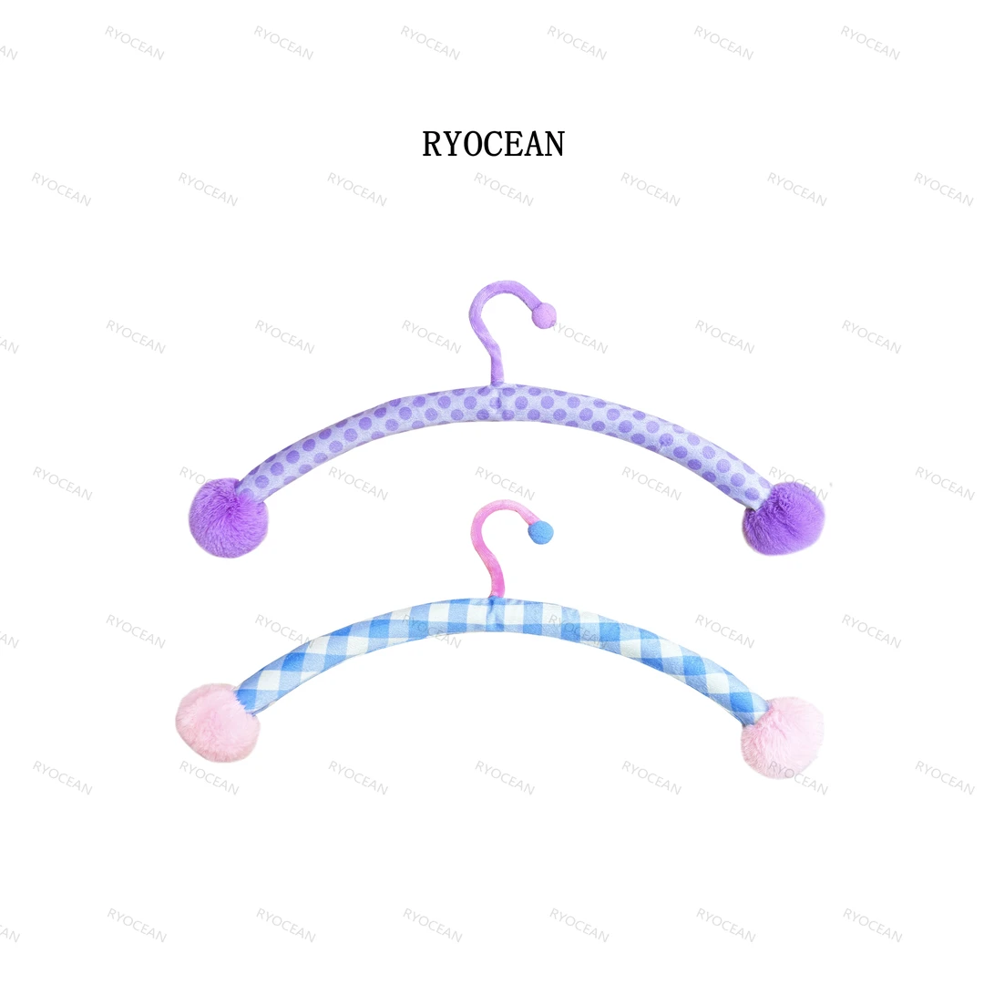 RYOCEAN高颜值卧室阳台中古风家用防滑收纳挂衣撑无痕衣架