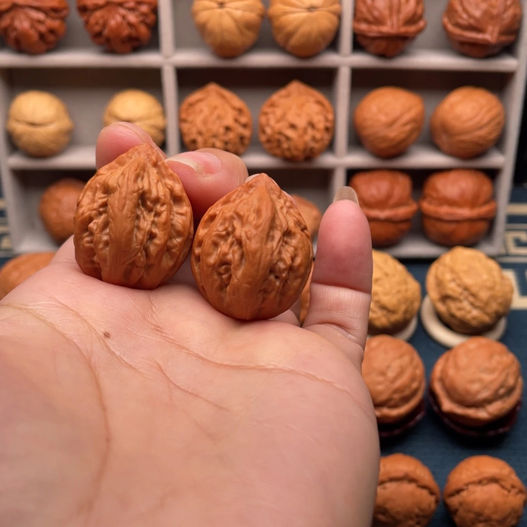 把件文玩核桃赤龙