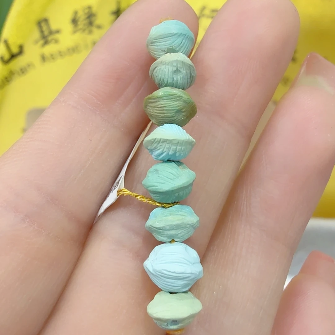 南红玛瑙未镶嵌珠宝奇石