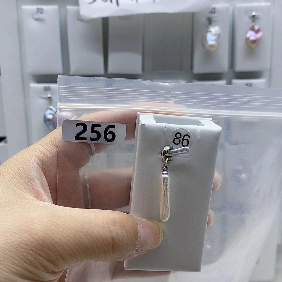 颈饰合金淡水珍珠