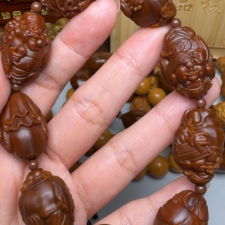 橄榄核手串/手链八大财神
