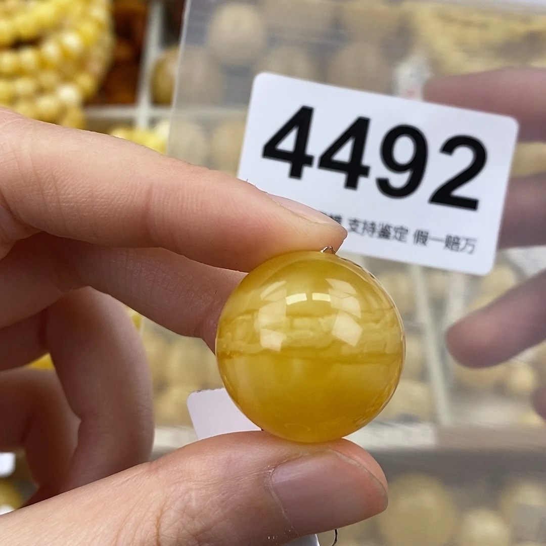 蜜蜡未镶嵌珠宝奇石23