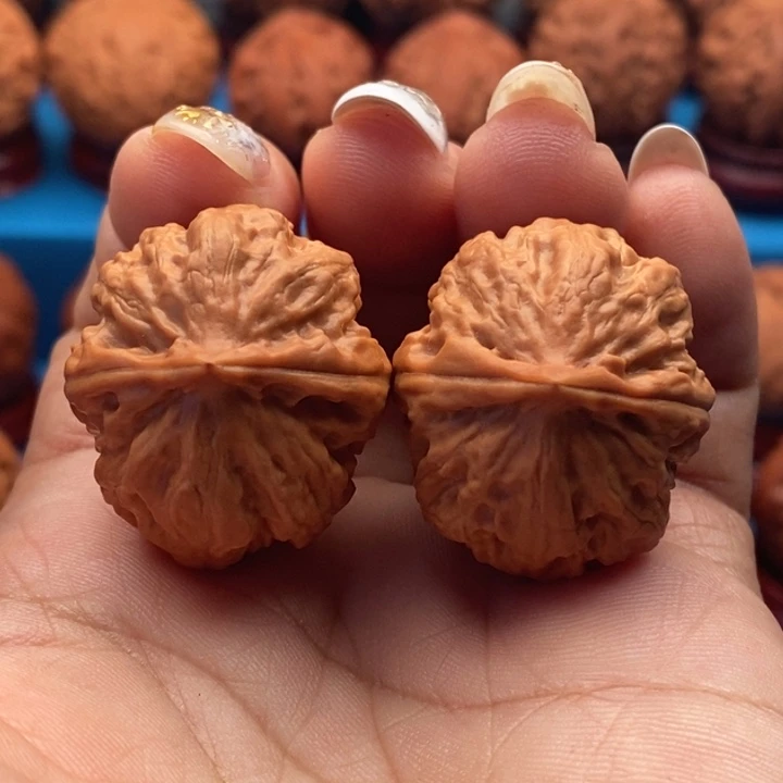 核桃精品文玩核桃手捻小宫灯