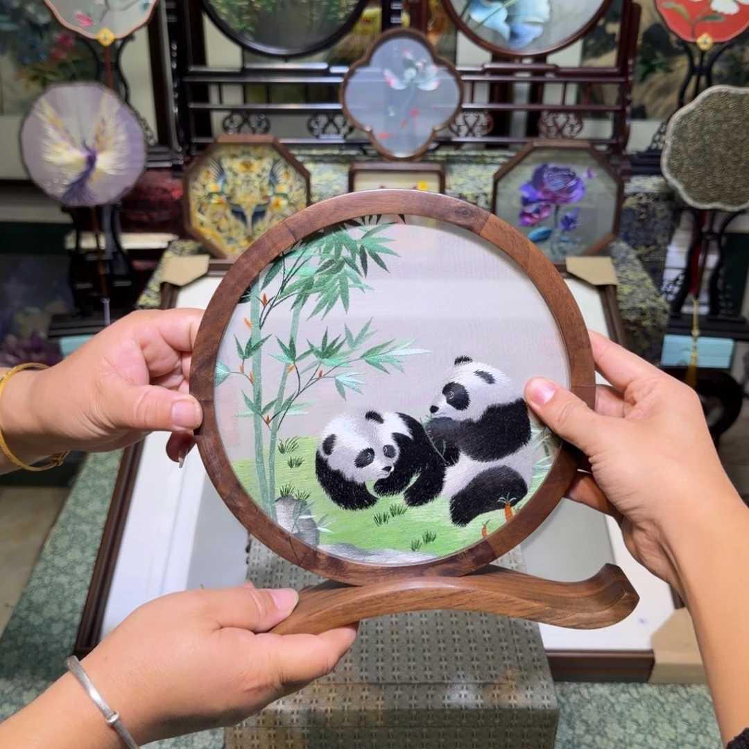 刺绣手工苏绣工艺制作技艺精湛