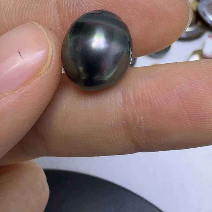 铜***草未镶嵌颈饰海水珍珠