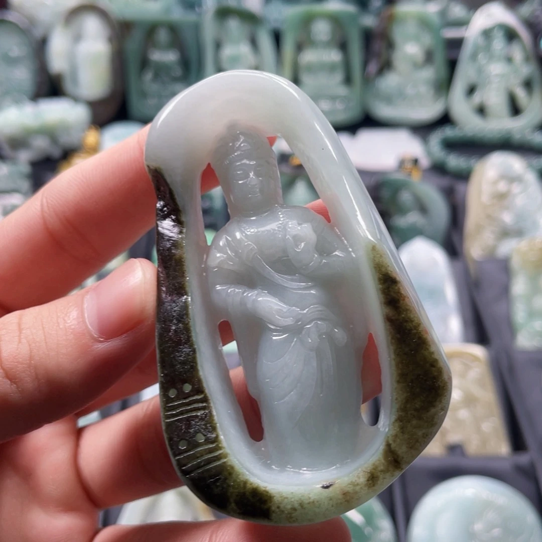 颈饰未镶嵌翡翠翡翠