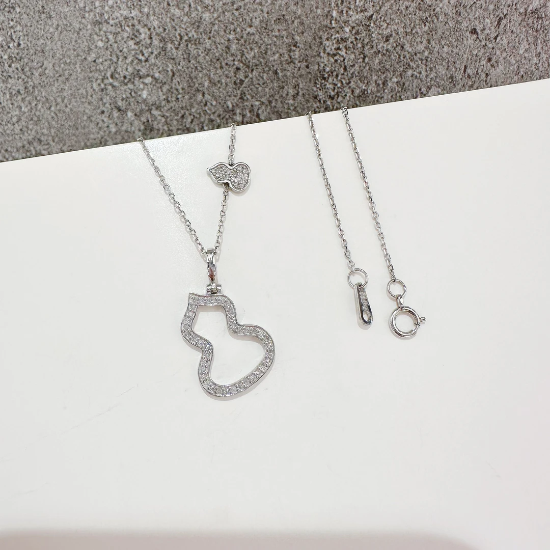 真金钻石镂空葫芦项链 新款中国风高级轻奢 时尚满钻镂空葫芦项链