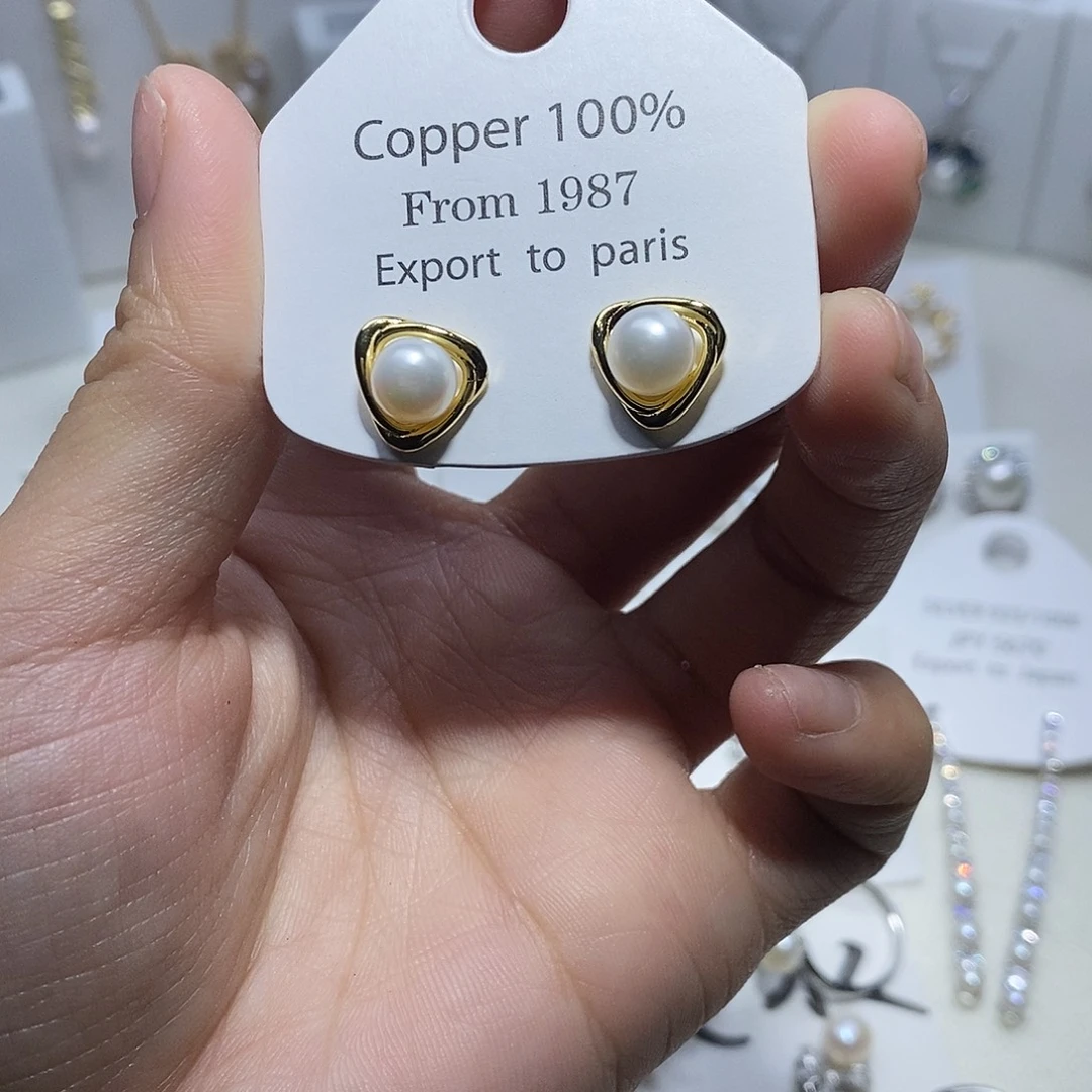 未镶嵌耳饰淡水珍珠