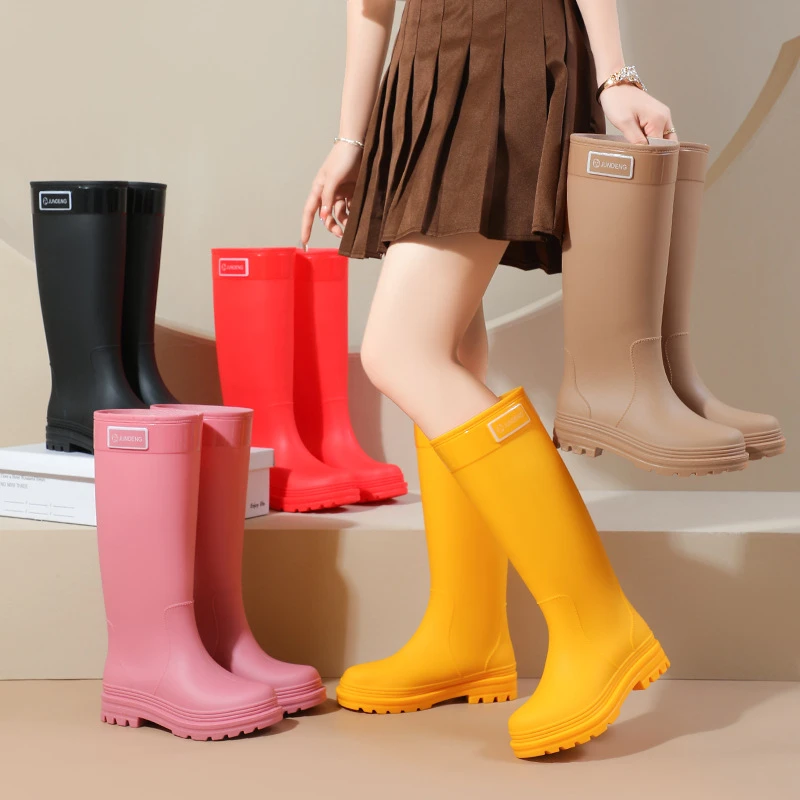 加厚雨鞋女高筒雨靴长筒防水鞋加绒防滑胶鞋软底耐磨厚底时尚靴子