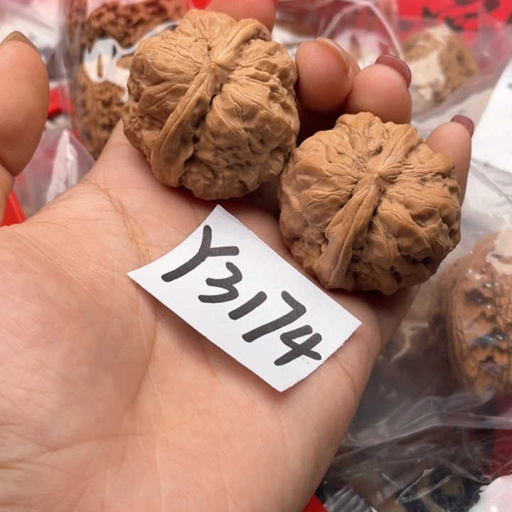 文玩核桃把件核桃