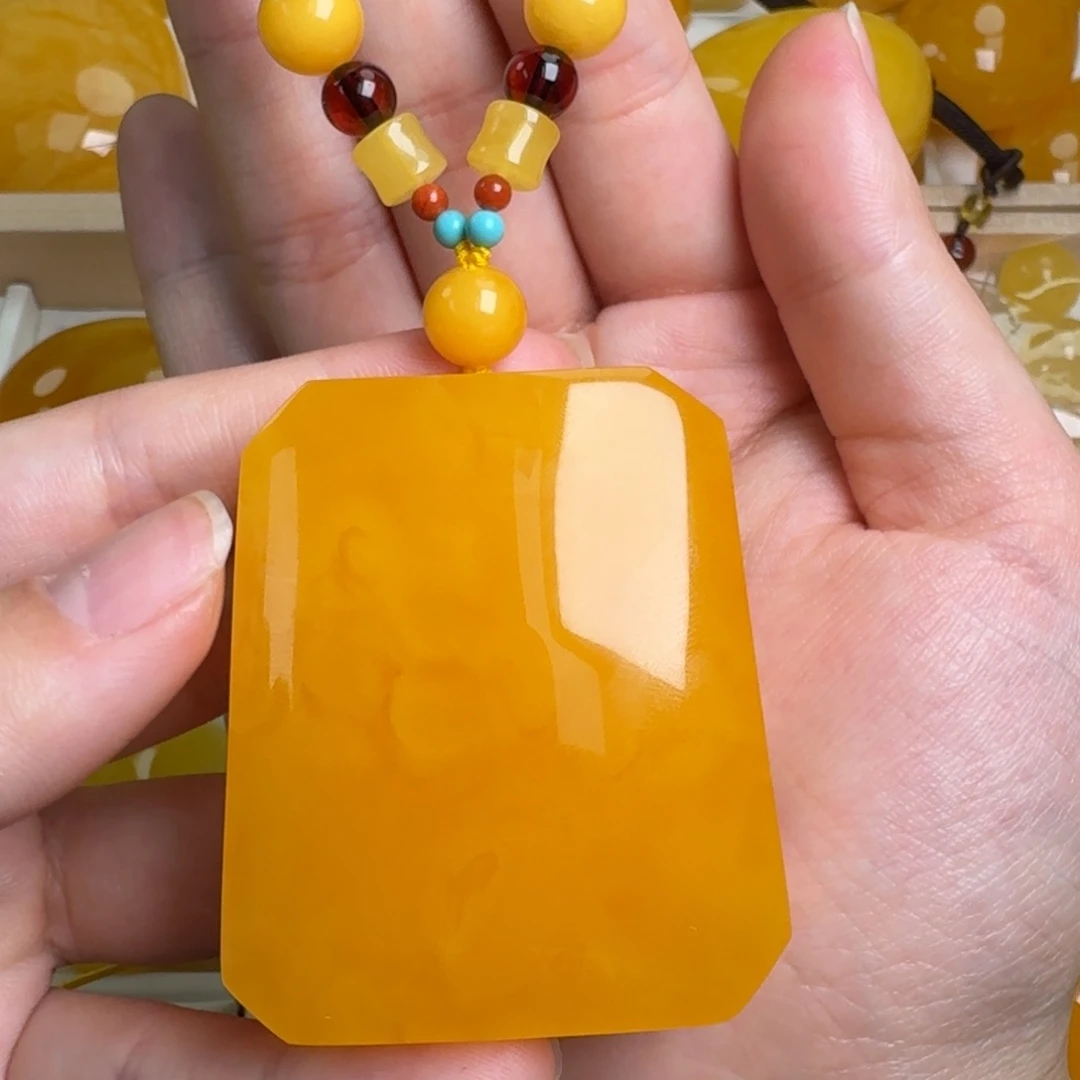 蜜蜡未镶嵌毛衣链无优化无烤色无补胶无覆膜无辐照无煮蜜