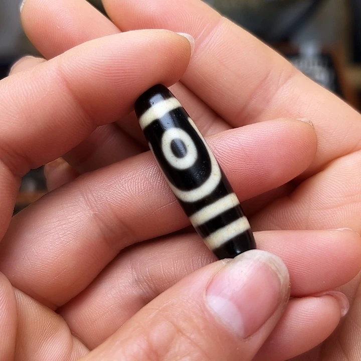 玛瑙材质锁骨链如意二眼