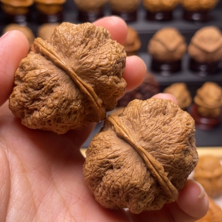 把件文玩核桃蝴蝶蟾45尺9Y