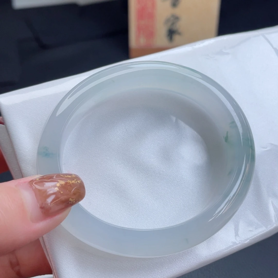 未镶嵌手镯翡翠54.7贵妃 冰胶透亮 冰飘花 完美 1号