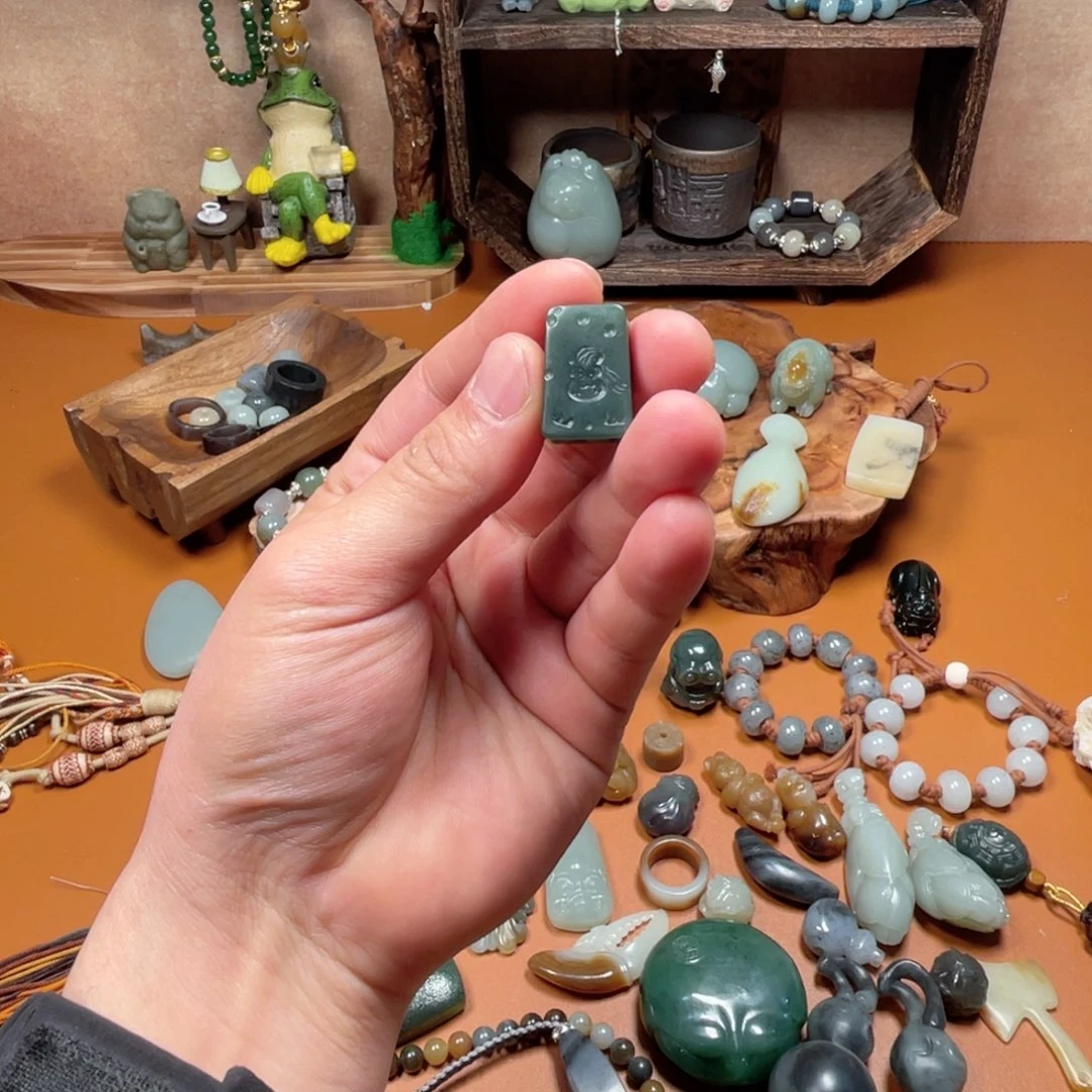 和田玉（糖玉）未镶嵌车挂