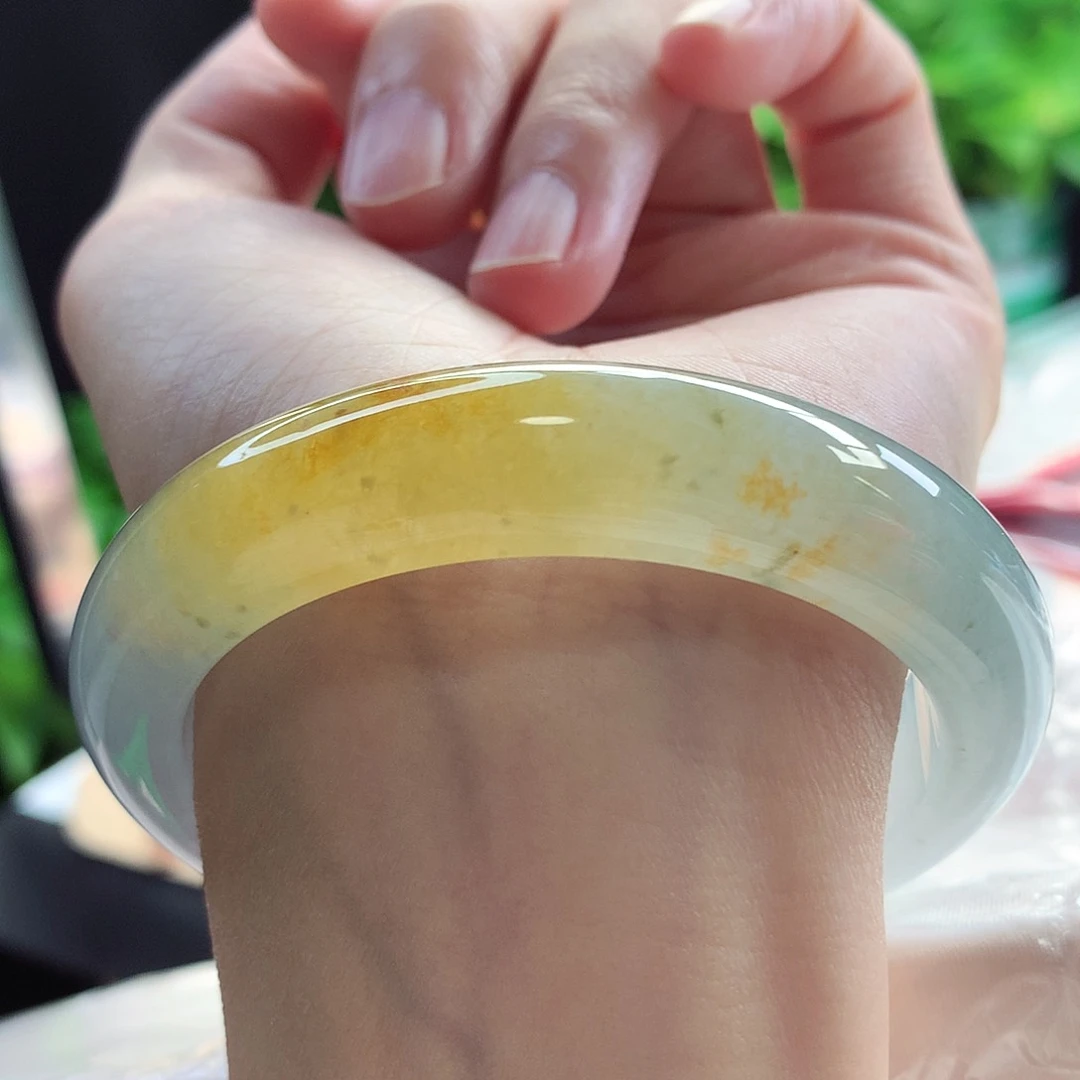 未镶嵌手镯翡翠56-57圈口冰透一抹黄千金难买闭眼拍3号