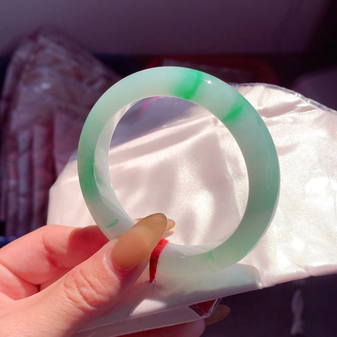 未镶嵌手镯翡翠9910争先恐后 色感在线 高货微瑕