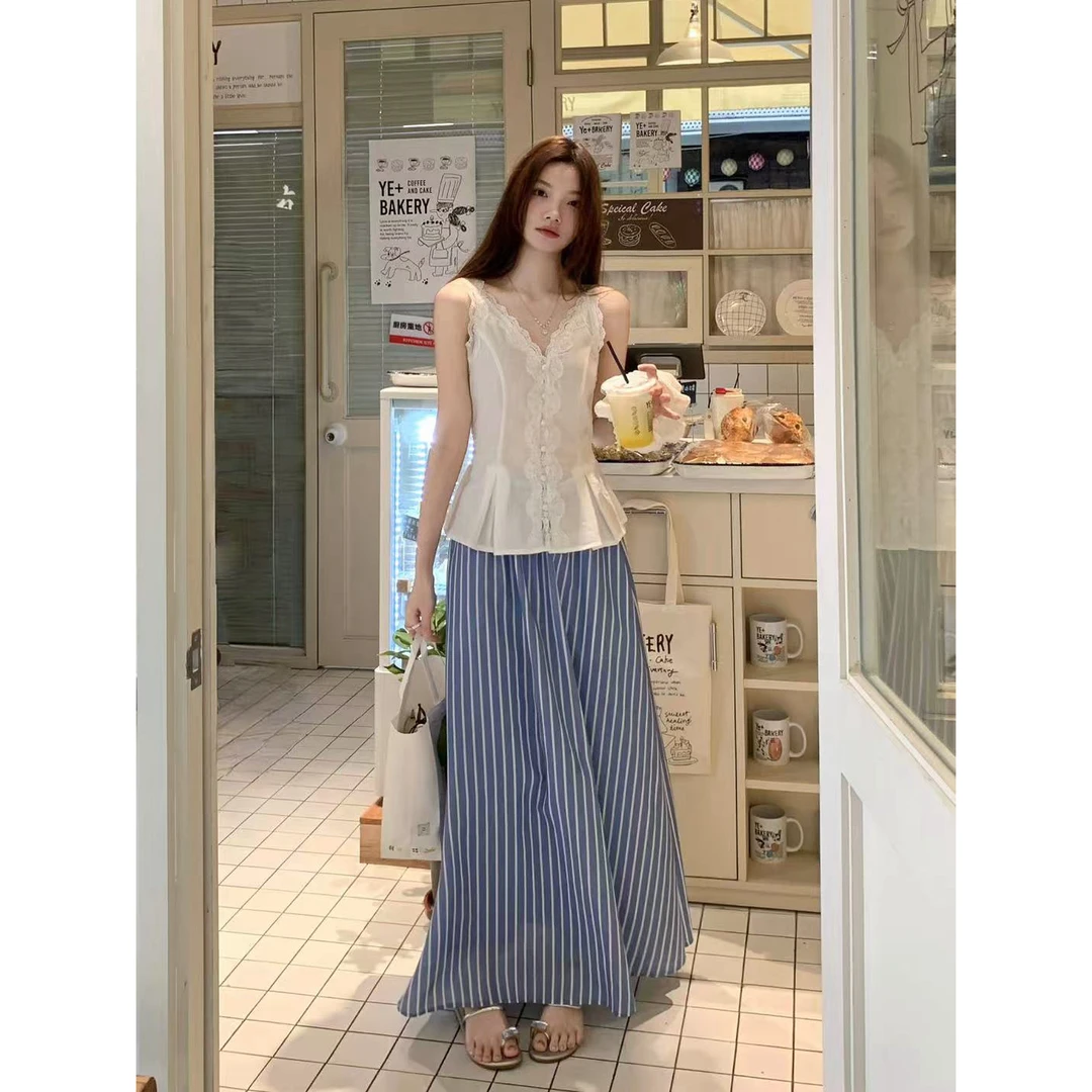 初夏私服组·2夏季外穿设计感绝美漂亮蕾丝吊带背心女