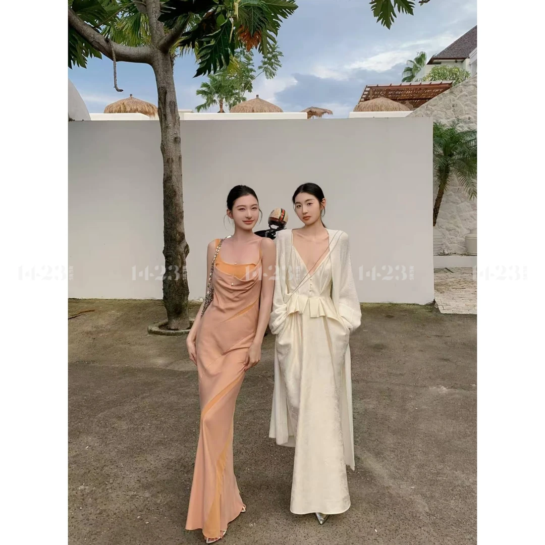 1423 【光影琉璃】法式显瘦拼接斜裁鱼尾连衣裙