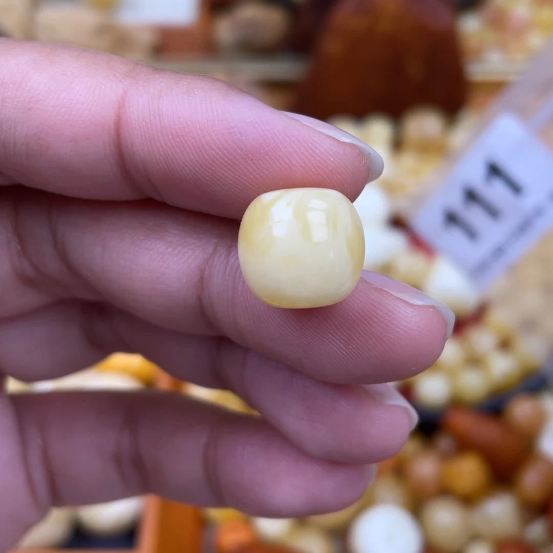 未镶嵌蜜蜡珠宝奇石13浓蜡