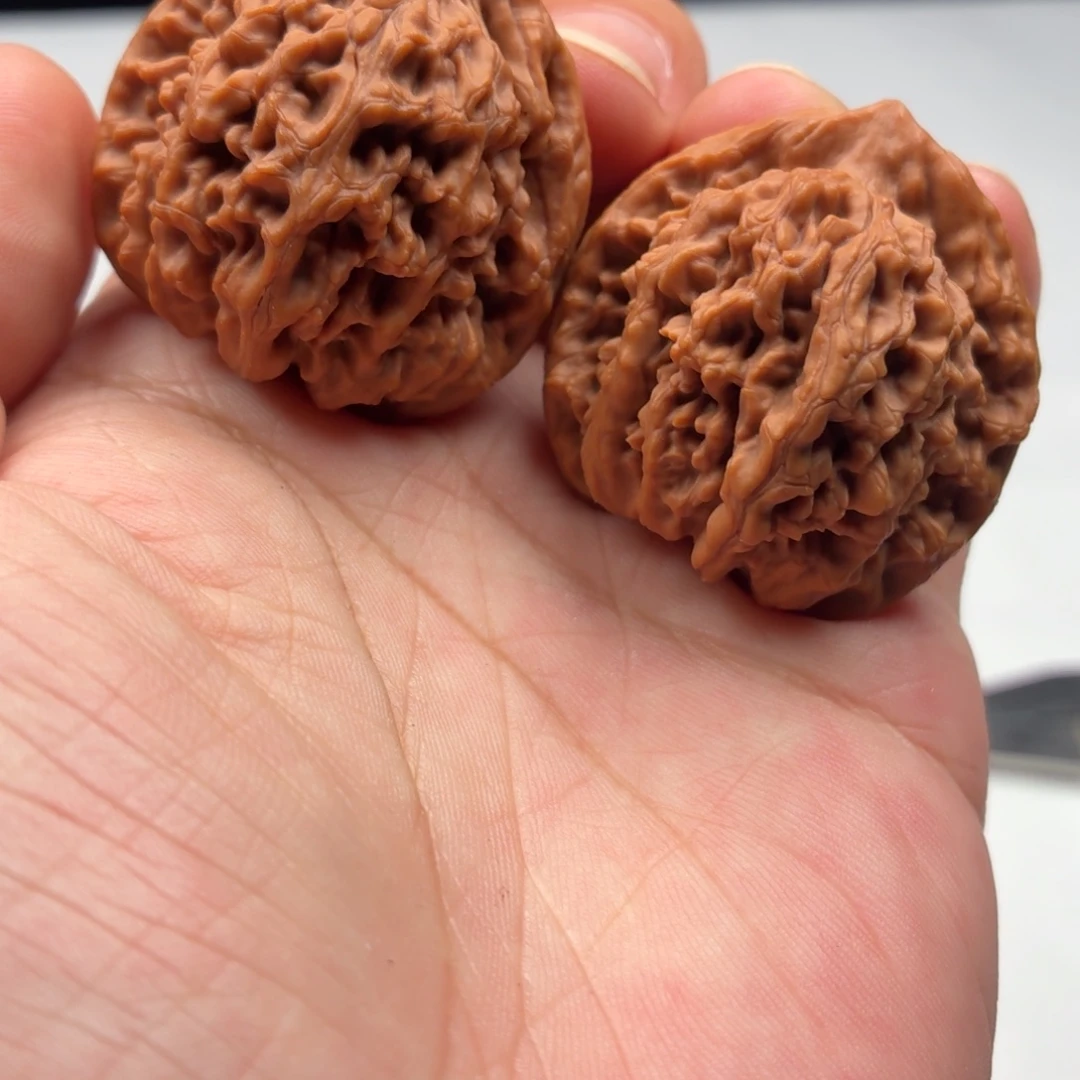 文玩核桃把件梅茗