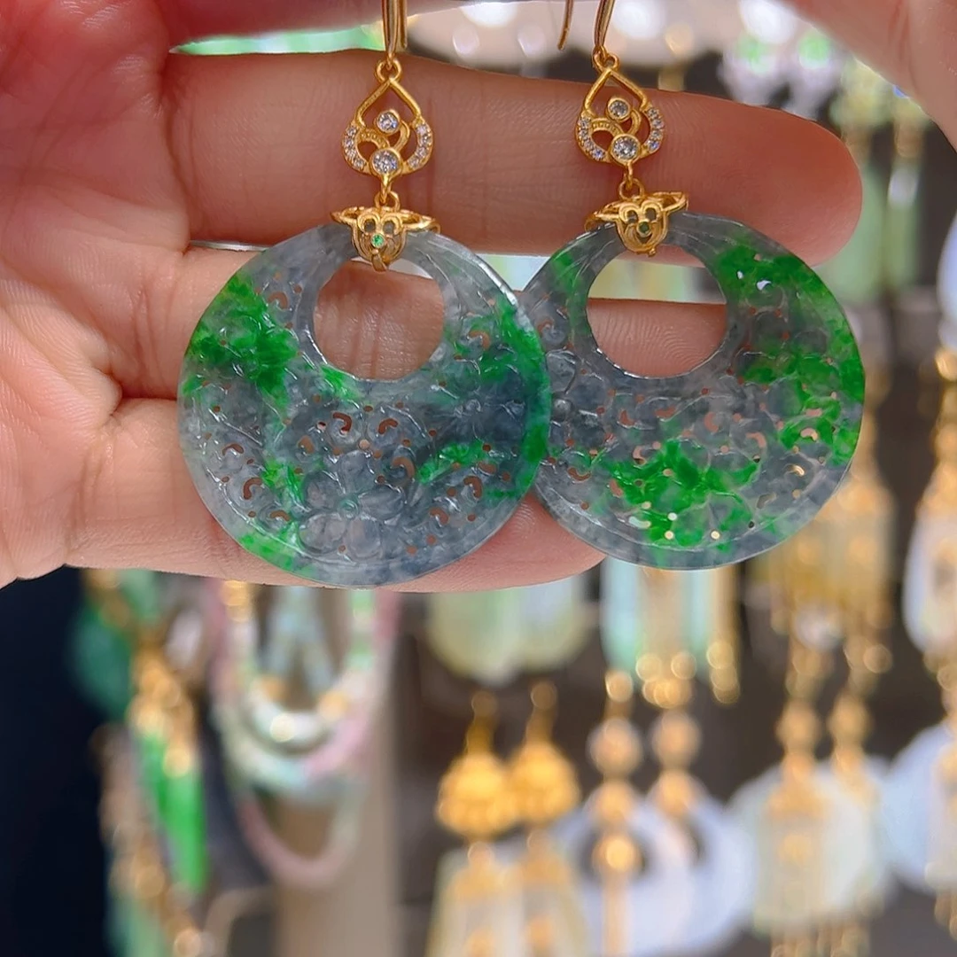 银S925镶嵌翡翠耳饰国****露