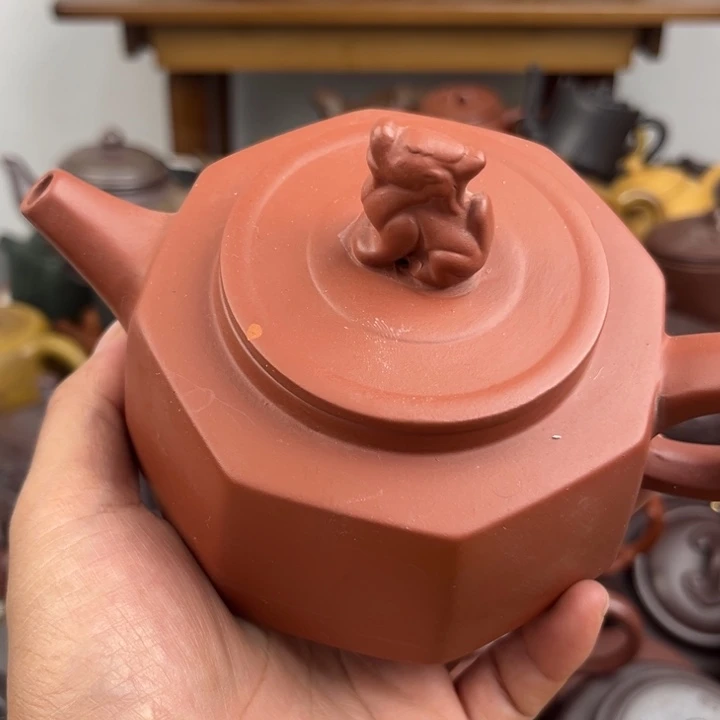 紫砂茶壶盖子磕碰