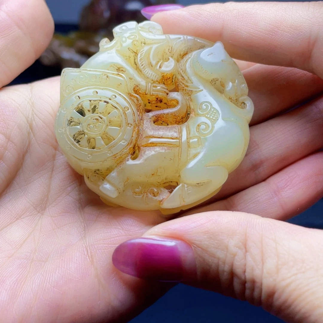 岫岩老玉（透闪石质玉）未镶嵌颈饰