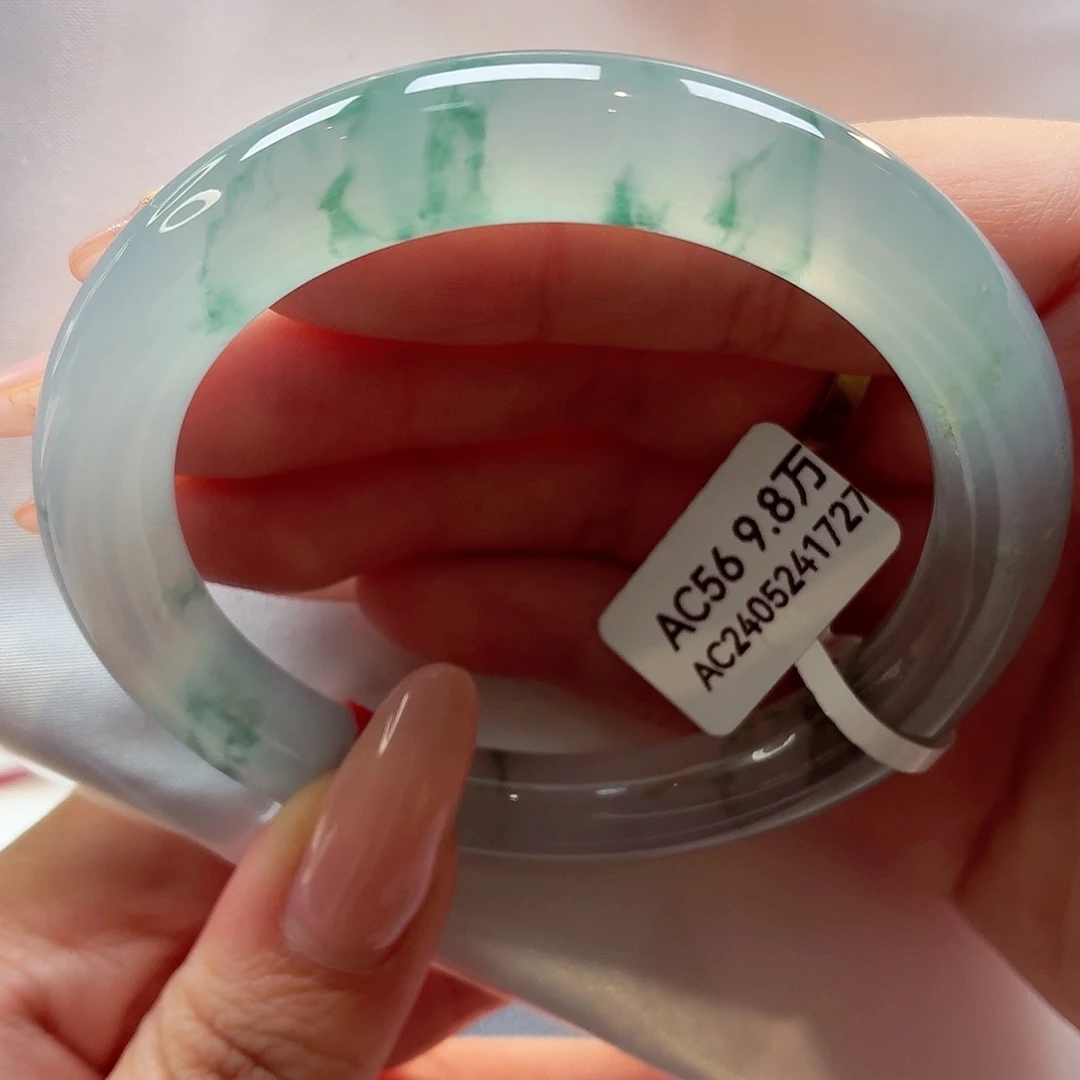 翡翠未镶嵌手镯（圆镯）22（21号）